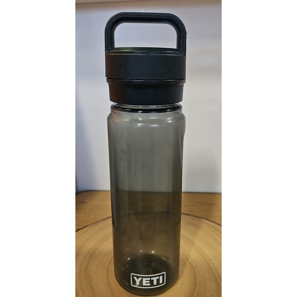 YETI Yonder 25oz Water Bottle‎ w/Chug Cap Big Mouth Screw Top Translucent SMOKE
